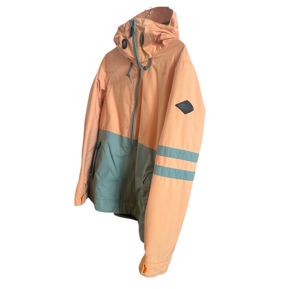 Dakine Juniper Snowboard Ski Woman's Jacket Size Large Melon Sage Color Block - Picture 2 of 16